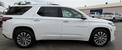 2022 Chevrolet Traverse Premier   - Photo 15 - Bakersfield, CA 93301