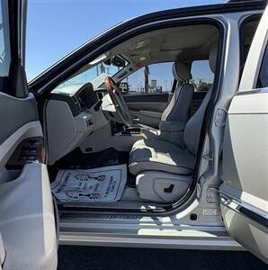 2008 Jeep Grand Cherokee Overland - Photo 6 - Bakersfield, CA 93305