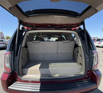 2020 GMC Yukon SLT - Photo 14 - Bakersfield, CA 93301