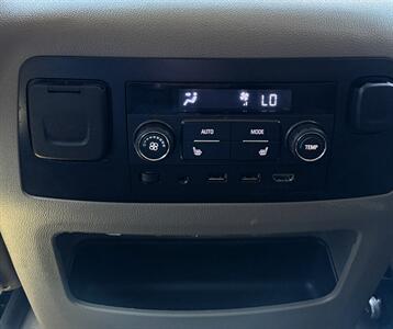 2020 GMC Yukon SLT - Photo 23 - Bakersfield, CA 93301