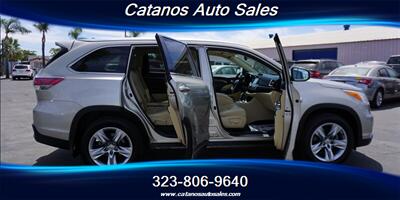 2015 Toyota Highlander Limited   - Photo 18 - Bakersfield, CA 93301