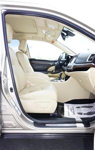 2015 Toyota Highlander Limited   - Photo 19 - Bakersfield, CA 93301