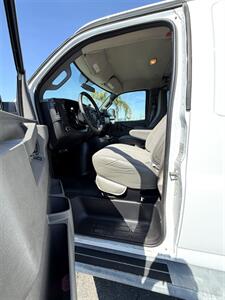 2017 2017 GMC G2500 Cargo - Photo 6 - Bakersfield, CA 93305