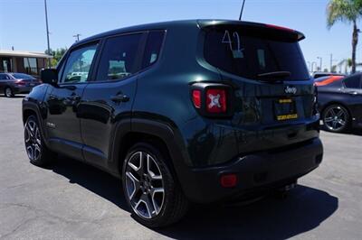2021 Jeep Renegade Sport   - Photo 8 - Bakersfield, CA 93301