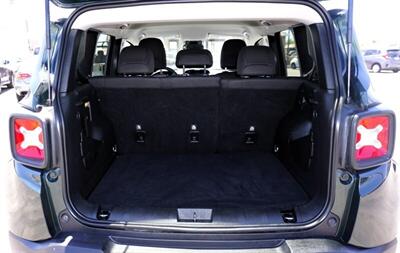 2021 Jeep Renegade Sport   - Photo 11 - Bakersfield, CA 93301