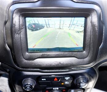 2021 Jeep Renegade Sport   - Photo 24 - Bakersfield, CA 93301