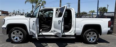 2017 GMC Sierra 1500 SLT - Photo 5 - Bakersfield, CA 93301