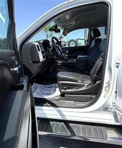 2017 GMC Sierra 1500 SLT - Photo 6 - Bakersfield, CA 93301