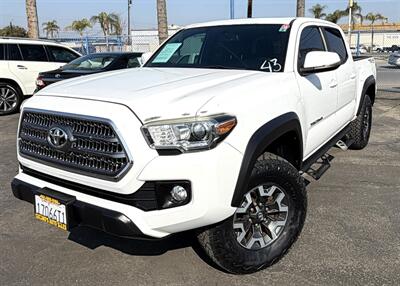 2016 Toyota Tacoma SR V6   - Photo 23 - Bakersfield, CA 93301