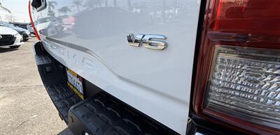 2016 Toyota Tacoma SR V6   - Photo 12 - Bakersfield, CA 93301