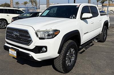 2016 Toyota Tacoma SR V6   - Photo 3 - Bakersfield, CA 93301