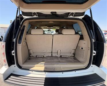 2012 GMC Yukon Denali - Photo 14 - Bakersfield, CA 93305