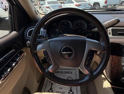 2012 GMC Yukon Denali - Photo 24 - Bakersfield, CA 93305