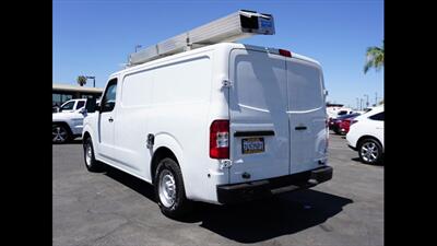 2014 Nissan NV 2500 HD S - Photo 5 - Bakersfield, CA 93305