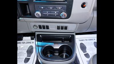 2014 Nissan NV 2500 HD S - Photo 18 - Bakersfield, CA 93305