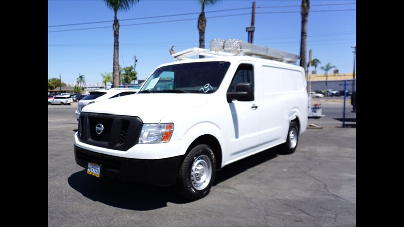 2014 Nissan NV 2500 HD S  