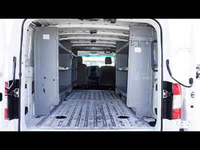 2014 Nissan NV 2500 HD S - Photo 8 - Bakersfield, CA 93305