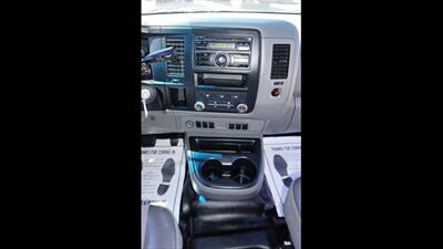 2014 Nissan NV 2500 HD S - Photo 17 - Bakersfield, CA 93305
