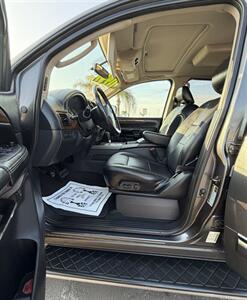 2011 Nissan Armada SL   - Photo 6 - Bakersfield, CA 93301