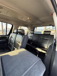 2011 Nissan Armada SL   - Photo 8 - Bakersfield, CA 93301
