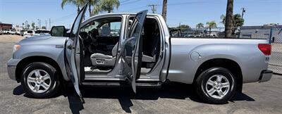 2010 Toyota Tundra Grade - Photo 5 - Bakersfield, CA 93301