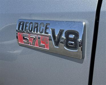 2010 Toyota Tundra Grade - Photo 27 - Bakersfield, CA 93301