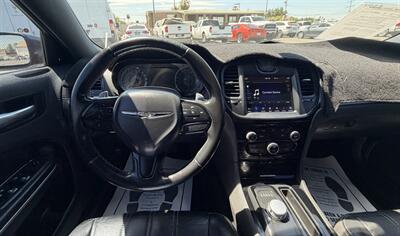 2019 Chrysler 300 S - Photo 24 - Bakersfield, CA 93301