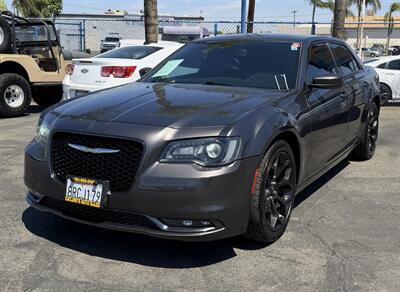 2019 Chrysler 300 S - Photo 3 - Bakersfield, CA 93301