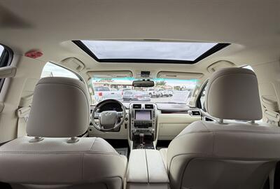 2019 Lexus GX 460   - Photo 27 - Bakersfield, CA 93301