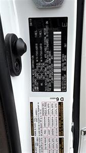 2019 Lexus GX 460   - Photo 10 - Bakersfield, CA 93301