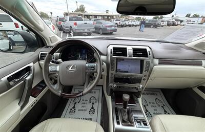 2019 Lexus GX 460   - Photo 29 - Bakersfield, CA 93301