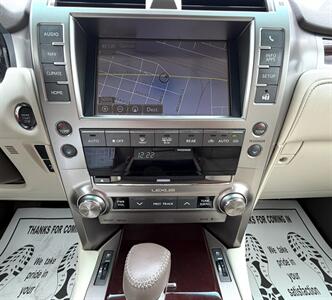 2019 Lexus GX 460   - Photo 35 - Bakersfield, CA 93301