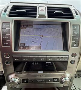 2019 Lexus GX 460   - Photo 41 - Bakersfield, CA 93301