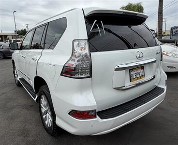 2019 Lexus GX 460   - Photo 12 - Bakersfield, CA 93301