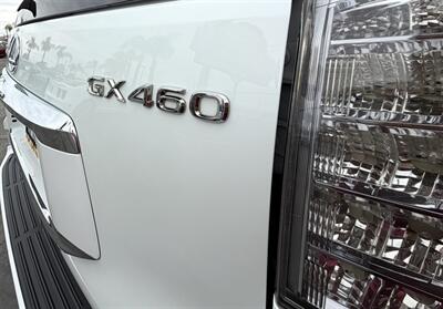 2019 Lexus GX 460   - Photo 18 - Bakersfield, CA 93301