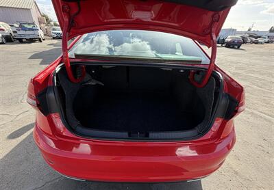2021 Volkswagen Jetta R-Line - Photo 13 - Bakersfield, CA 93301