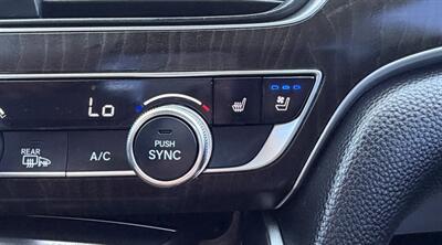2018 Honda Accord Touring - Photo 37 - Bakersfield, CA 93301