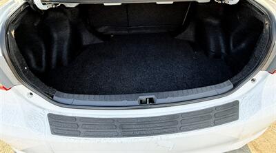 2012 Toyota Corolla LE   - Photo 12 - Bakersfield, CA 93305