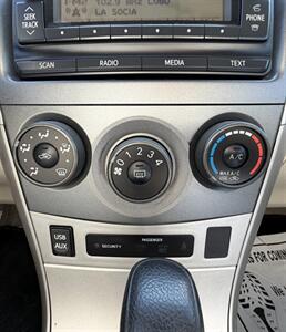 2012 Toyota Corolla LE   - Photo 23 - Bakersfield, CA 93305