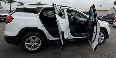 2019 GMC Terrain SLE   - Photo 12 - Bakersfield, CA 93305