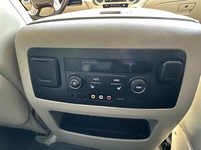 2015 GMC Yukon Denali   - Photo 28 - Bakersfield, CA 93305