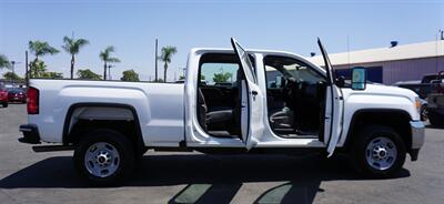 2016 GMC Sierra 2500HD   - Photo 12 - Bakersfield, CA 93301