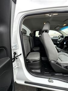 2019 Chevrolet Colorado Work Truck   - Photo 17 - Bakersfield, CA 93301