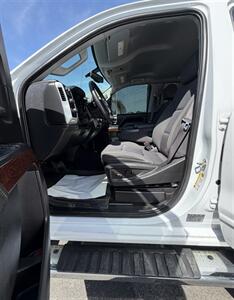 2016 GMC Sierra 2500HD SLE   - Photo 6 - Bakersfield, CA 93305