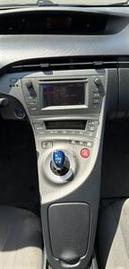 2015 Toyota Prius One   - Photo 21 - Bakersfield, CA 93305