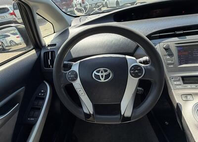 2015 Toyota Prius One   - Photo 20 - Bakersfield, CA 93305