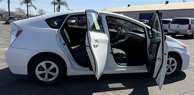2015 Toyota Prius One   - Photo 16 - Bakersfield, CA 93305