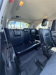 2019 Toyota Highlander Limited Platinum - Photo 21 - Bakersfield, CA 93301
