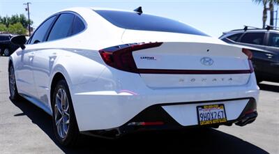 2022 Hyundai SONATA SEL   - Photo 8 - Bakersfield, CA 93305