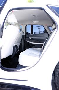 2022 Hyundai SONATA SEL   - Photo 6 - Bakersfield, CA 93305